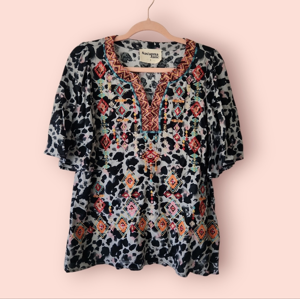 Savanna Jane | EUC Leopard Animal Print Embroidered‎ Blouse Size S